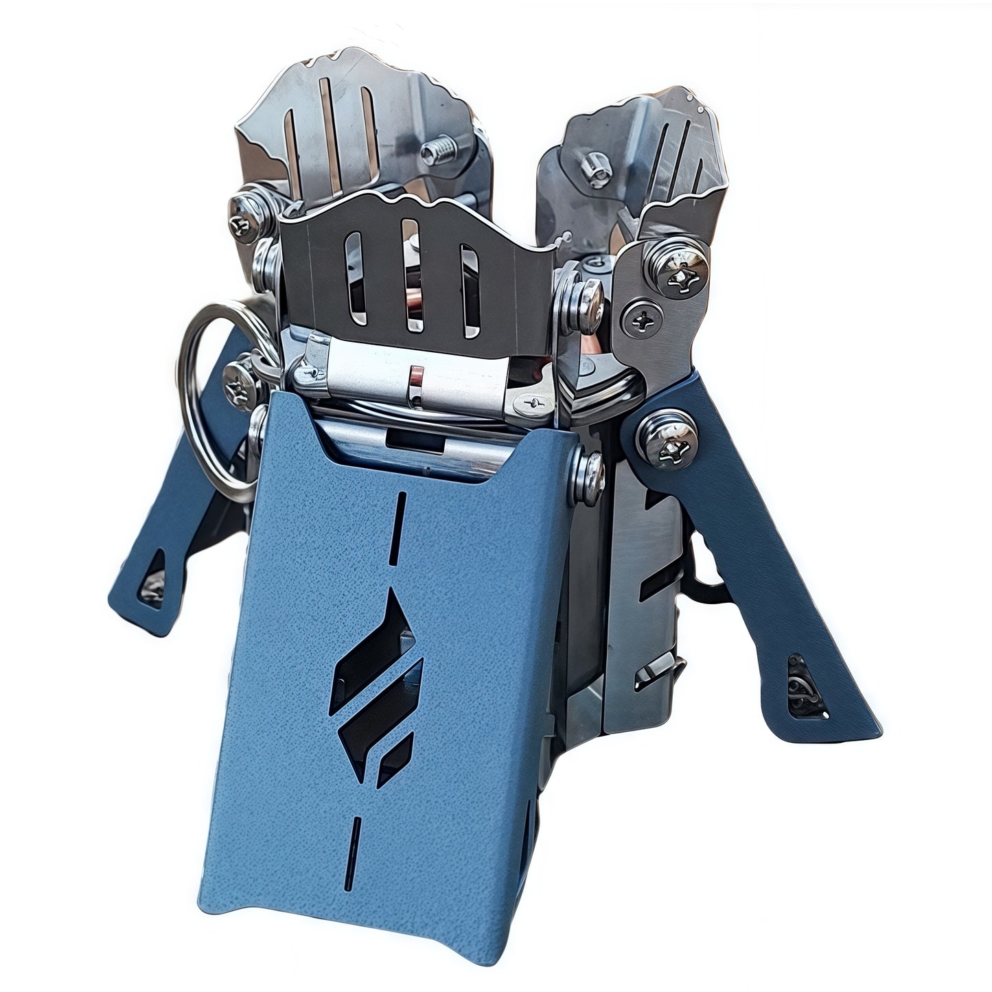 薪を使わず炎を楽しむ!究極の使いやすさを追求した安定性抜群のアルコールストーブ