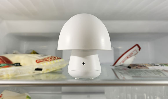 きのこ形冷蔵庫除菌脱臭機 【操作簡単・フル充電で2週間使用可能・カビ対策可能】